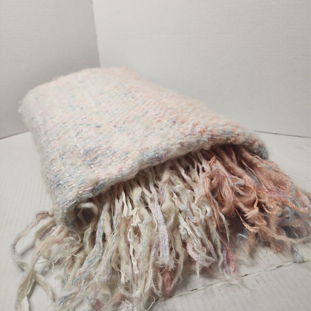 Churchill Weavers Hand Woven Pastel Ombre Luxurious Throw 50 X 67 W/ Fringe Boho